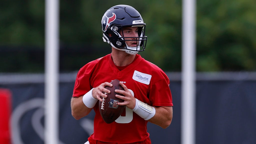 Houston Texans: False start for Davis Mills, offense