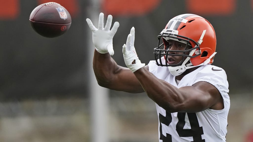 Browns still hoping to have star RB Chubb against Patriots