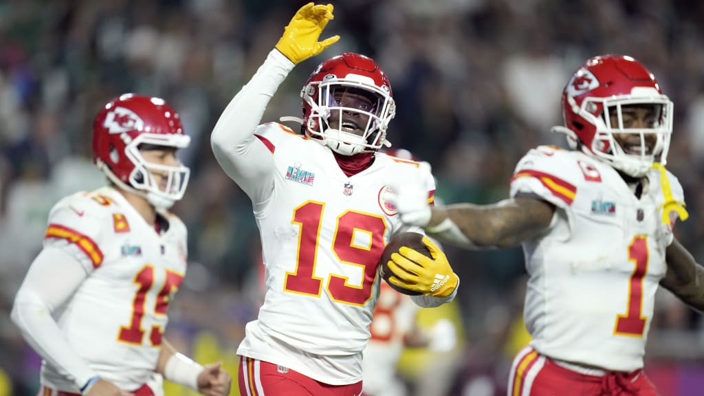 Kansas City Chiefs: Final preseason game. Key position battles?