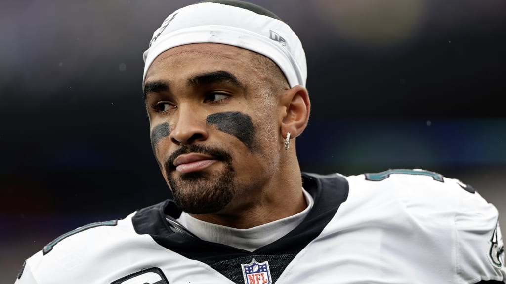 NFL on X: Eagles QB Jalen Hurts will start this Sunday against