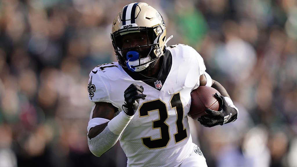 Saints' Alvin Kamara is 100 percent, per running back coach