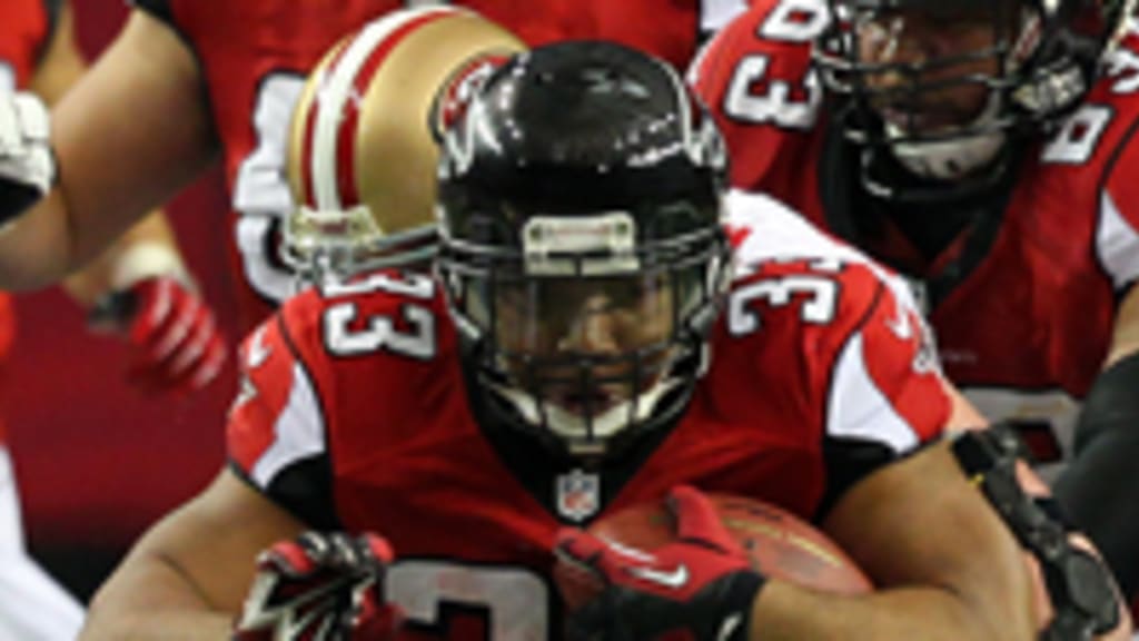 Michael Turner of the Atlanta Falcons against the San Francisco 49ers