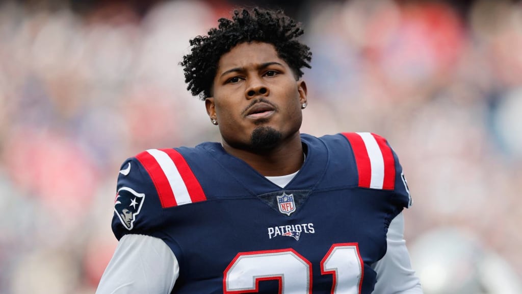 Patriots in wait-and-see approach with pending free agent Jonathan Jones