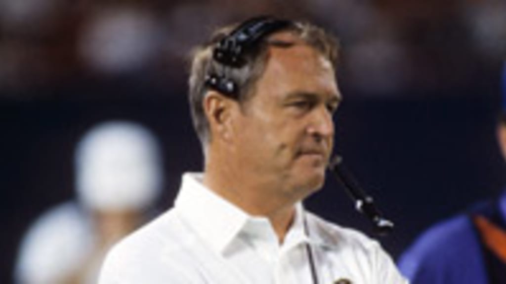 Legendary Steelers coach Chuck Noll dead at 82