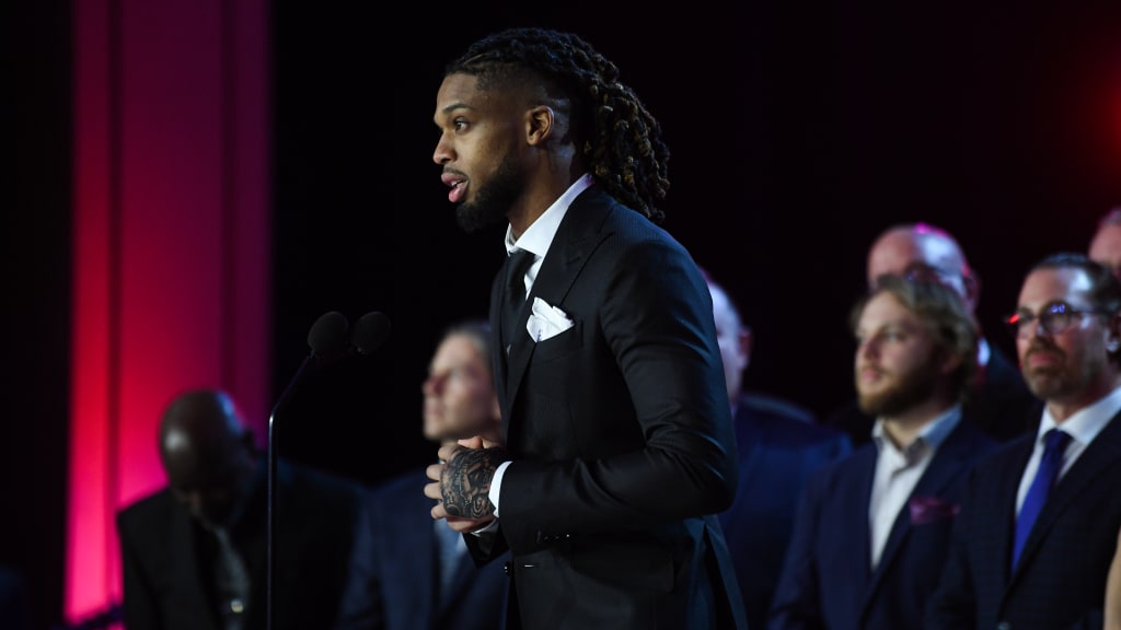 Bills' Damar Hamlin appears in Phoenix to accept NFL award a month after  cardiac arrest