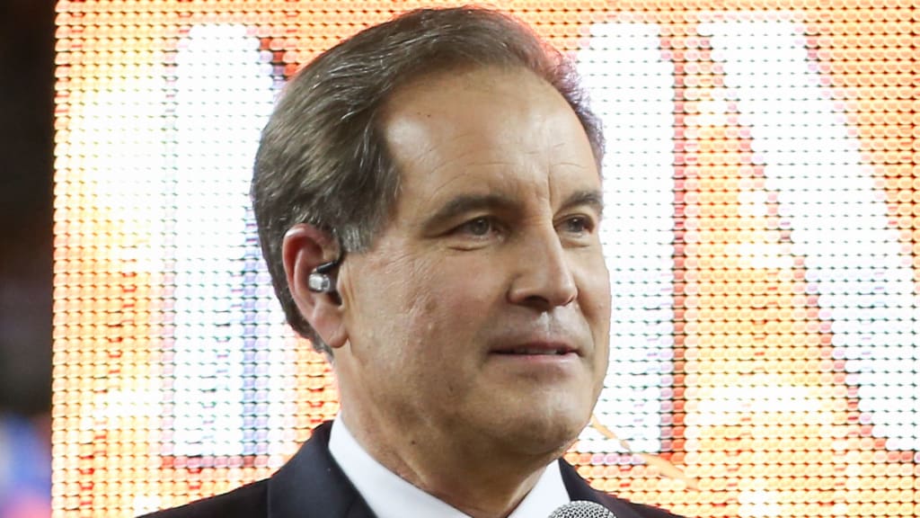 A Grand Thanksgiving Role for Jim Nantz, Holidays