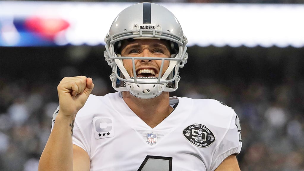 Replay Shows Obvious Pass Interference on Derek Carr's First