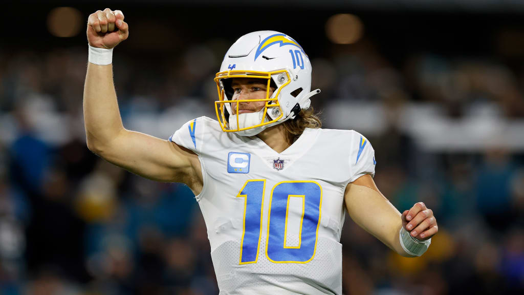 Los Angeles Chargers: Justin Herbert deemed highest-paid QB in NFL