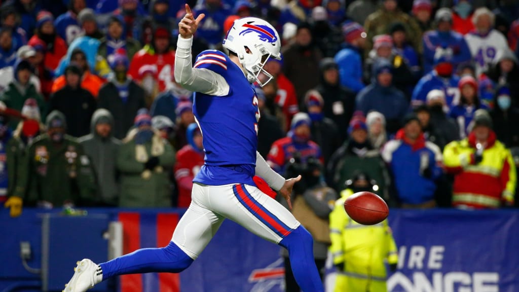 Buffalo Bills punter Matt Haack (3) during the second half of a