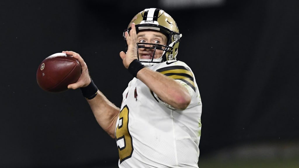 Source: Drew Brees improving from broken ribs; could play next week against  the Eagles