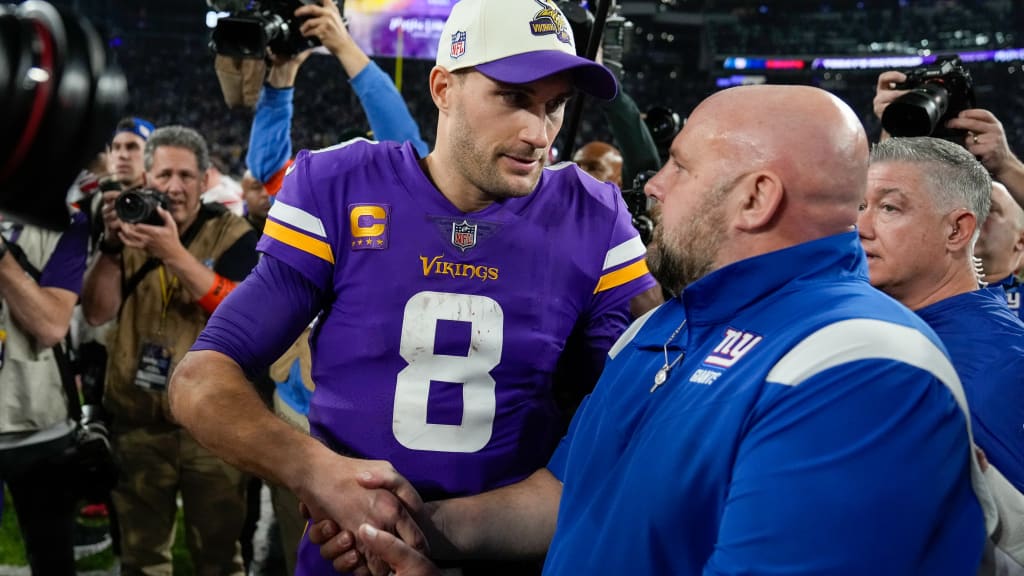 Vikings' Kirk Cousins, Kevin O'Connell Clash on Sidelines [WATCH]