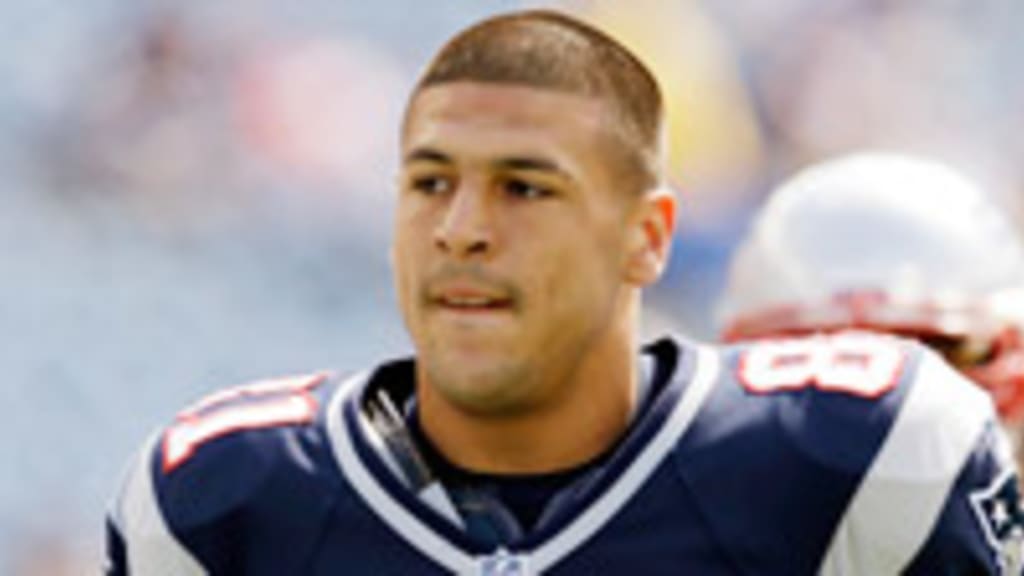 Aaron Hernandez: Fantasy Owners Should Buy Low on Patriots TE