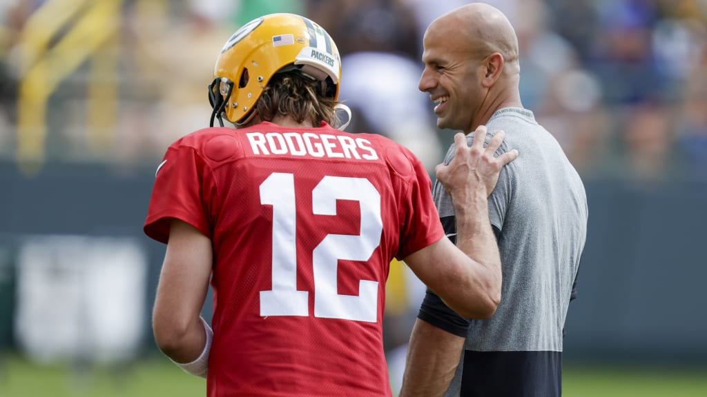 Packers QB Jordan Love doesn't mind pressure that comes from replacing  Aaron Rodgers