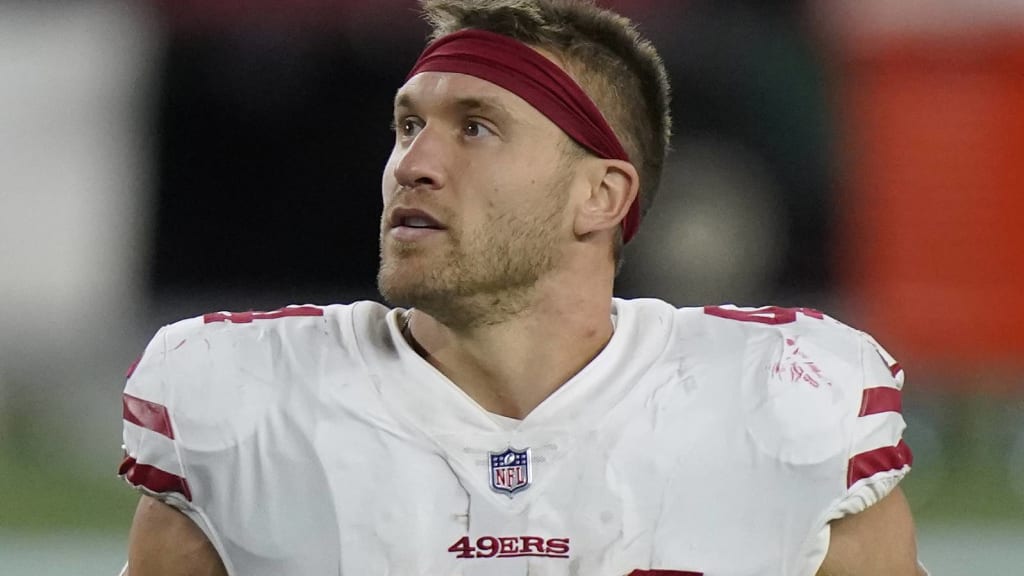 San Francisco 49ers fullback Kyle Juszczyk injures knee