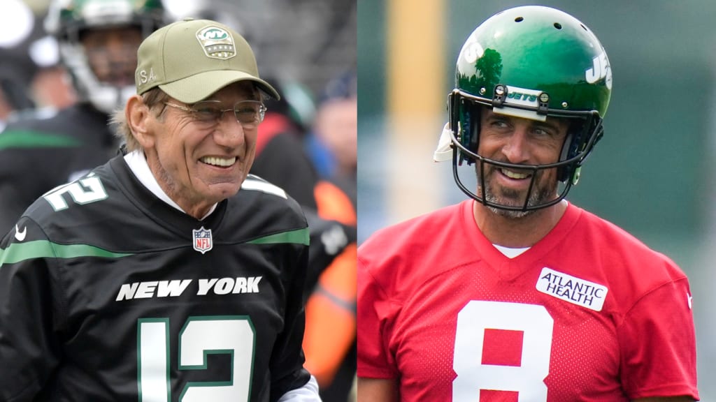 Jets legend Joe Namath praises Aaron Rodgers for taking pay cut: It's a  'great exhibition of his character