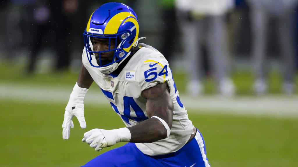 Los Angeles Rams linebacker Leonard Floyd flies past the 49ers offensive  tackle to get his first sack of the 2022 season