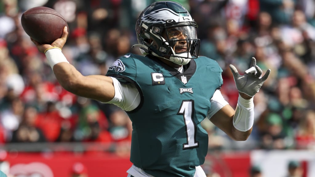 Eagles have tough task trying to repeat in NFC East and NFL