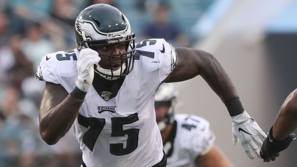 Eagles re-signing defensive end Vinny Curry to one-year deal