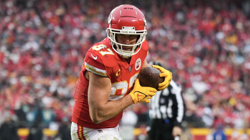 Official Best Travis Kelce Joins Justin Jefferson, Aaron Donald