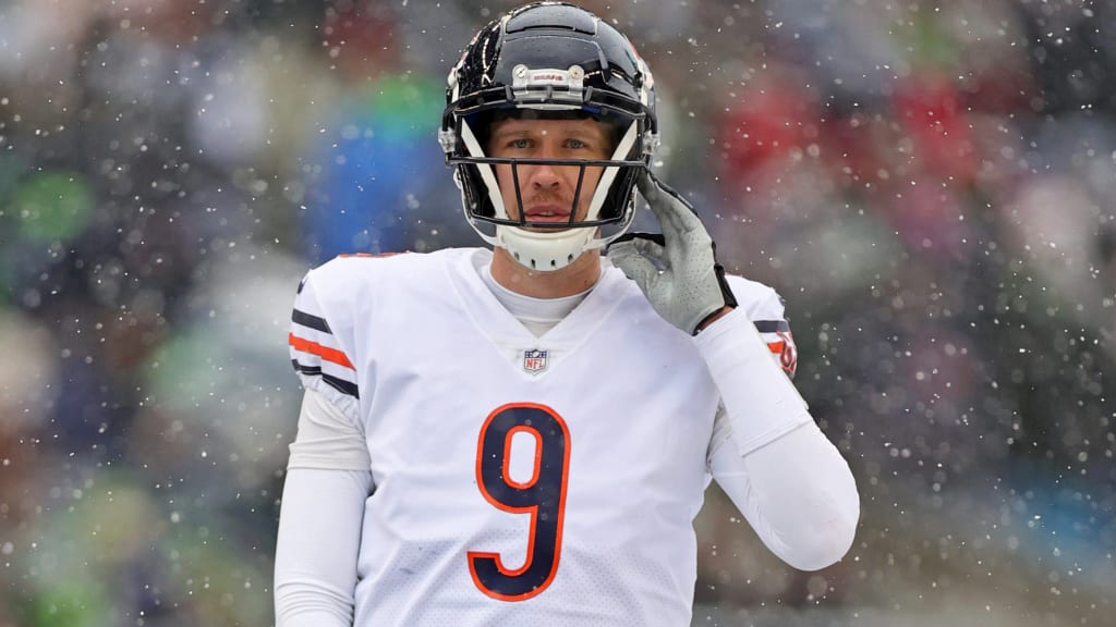 Nick Foles is set to face his former team as the Bears take on the Rams on  Monday Night Football, NFL News