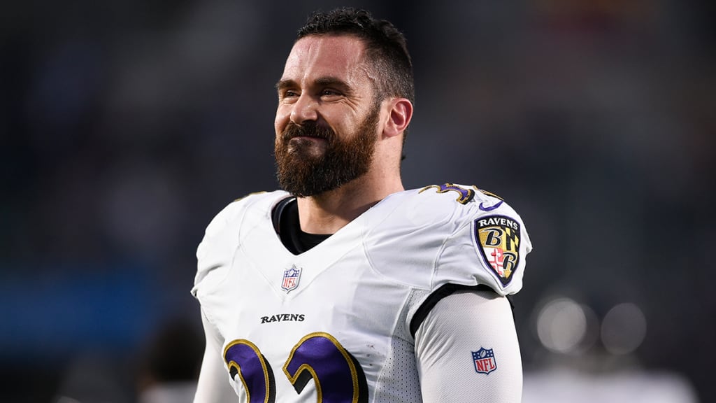 LA Rams sign veteran safety Eric Weddle to 2-year deal