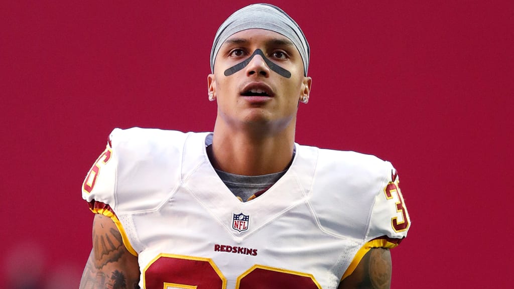 Su a Cravens traded to Denver Broncos by Redskins