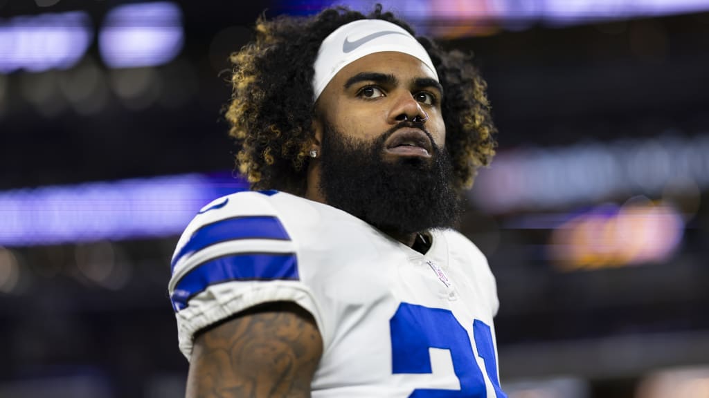 Cowboys' Ezekiel Elliott likely to miss Bears matchup with knee injury:  report