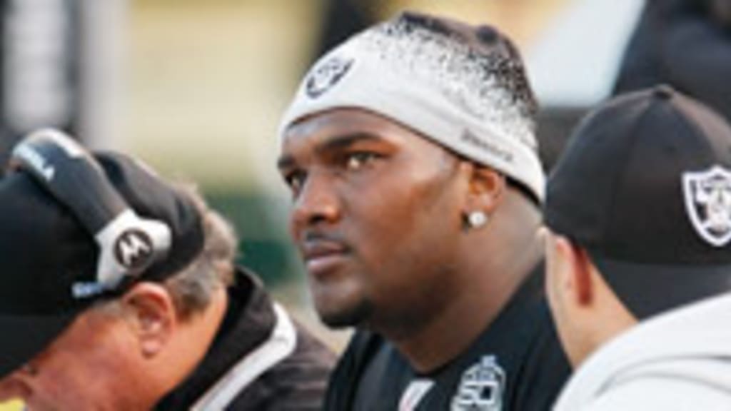 Jamarcus Russell Needed to Be Bribed With 10 Cheeseburgers to Do His Film  Study