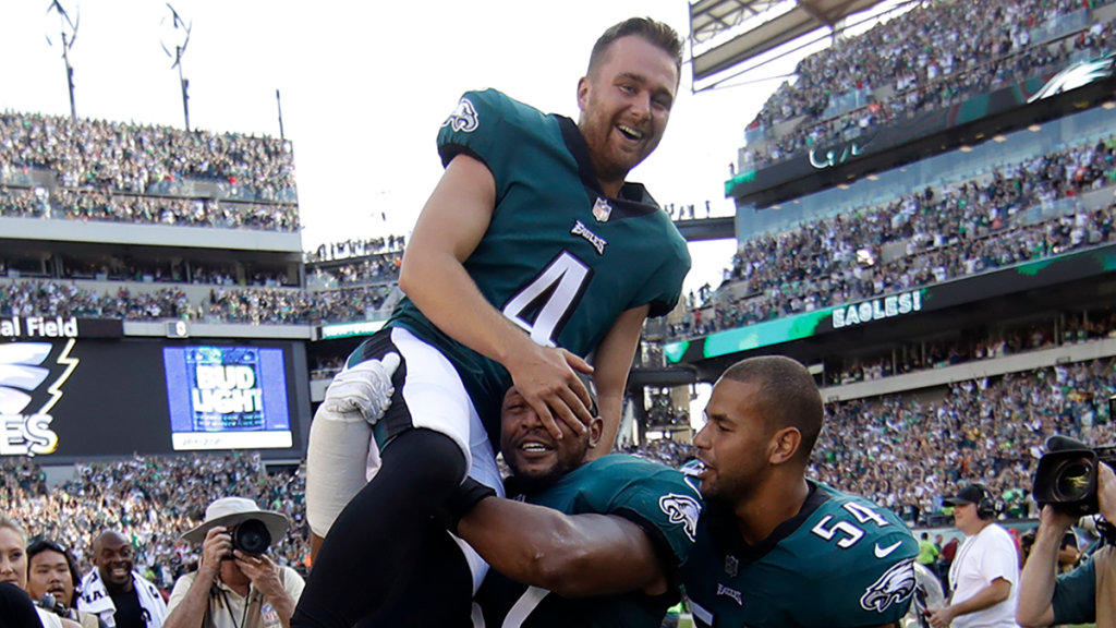 Jake Elliott is more than just a Pro-Bowl kicker – Philly Sports