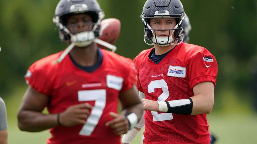 Seahawks QBs Lock, Smith hope for edge in preseason opener - The San Diego  Union-Tribune