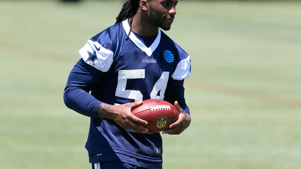 Jaylon Smith signs rookie deal with Dallas Cowboys