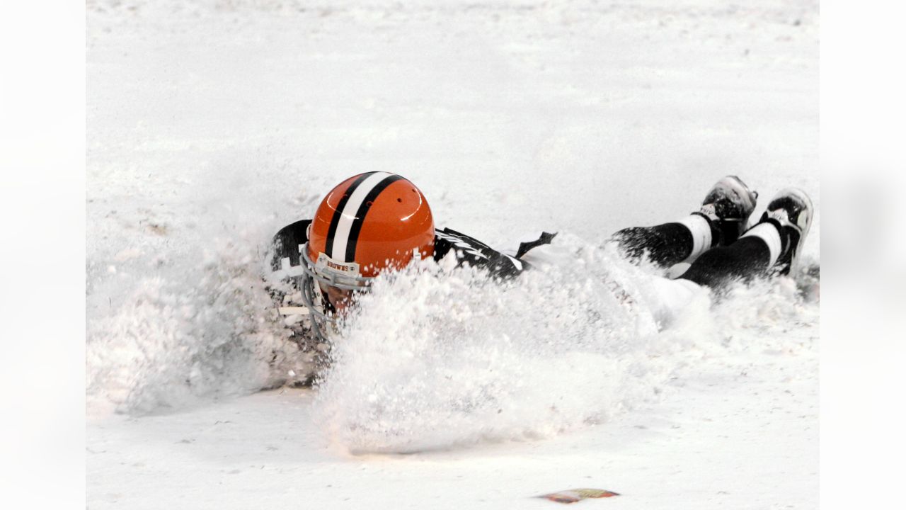 Bills vs. Browns weather: Teams facing 'paralyzing snowfall'