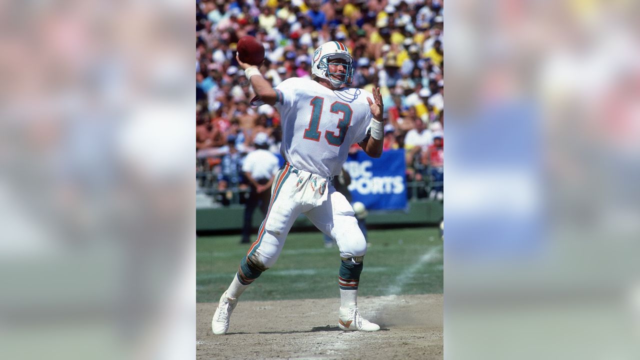 Miami Dolphins 1986 media guide : Miami Dolphins : Free Download