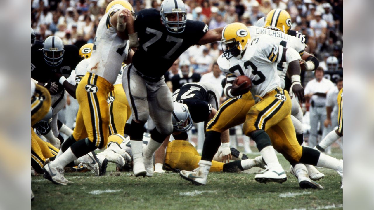 Through the years: Raiders vs. Packers