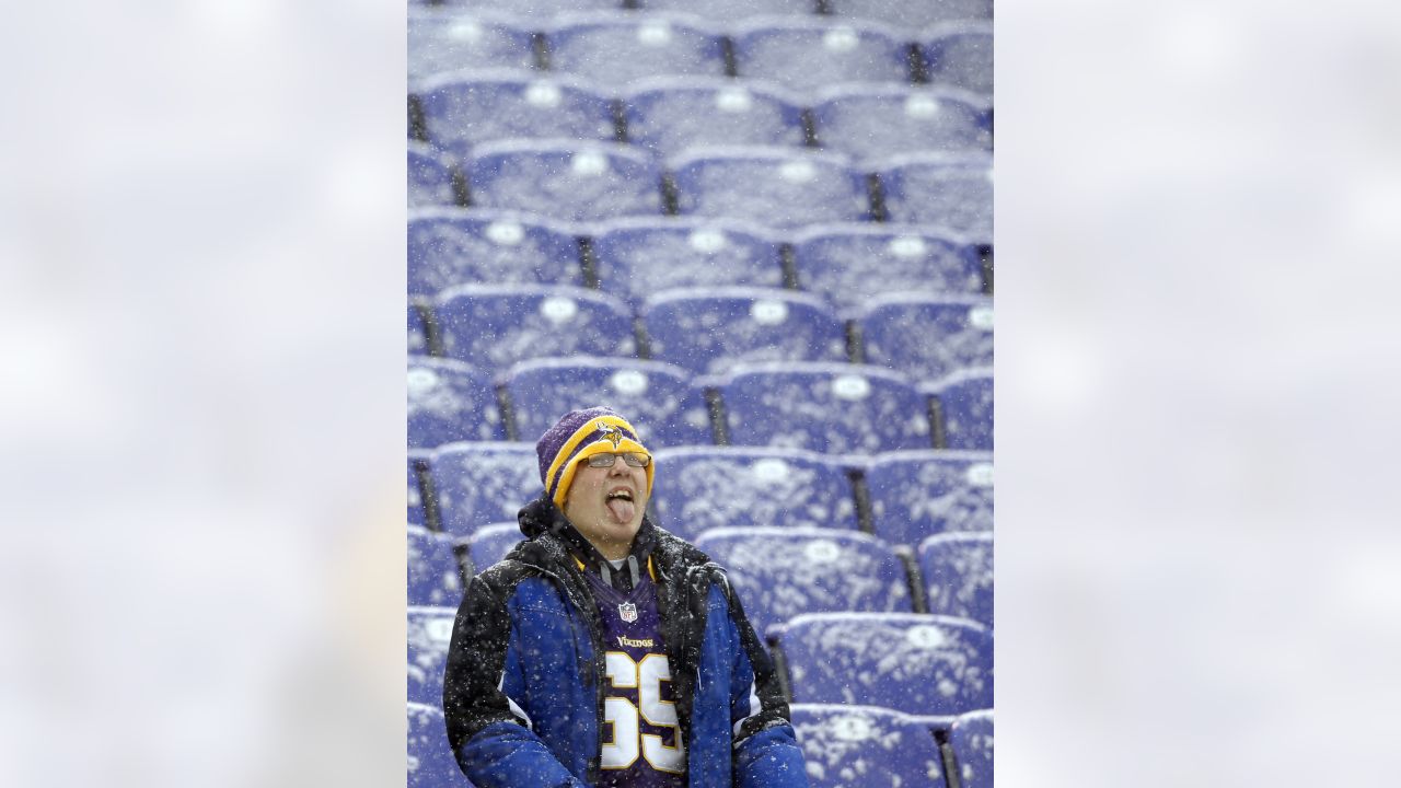 Baltimore Ravens - It's 29° in Baltimore & 17° in Foxborough. Today we're  giving away Ravens Winter Gear to warm up one of our Facebook fans!  DETAILS: