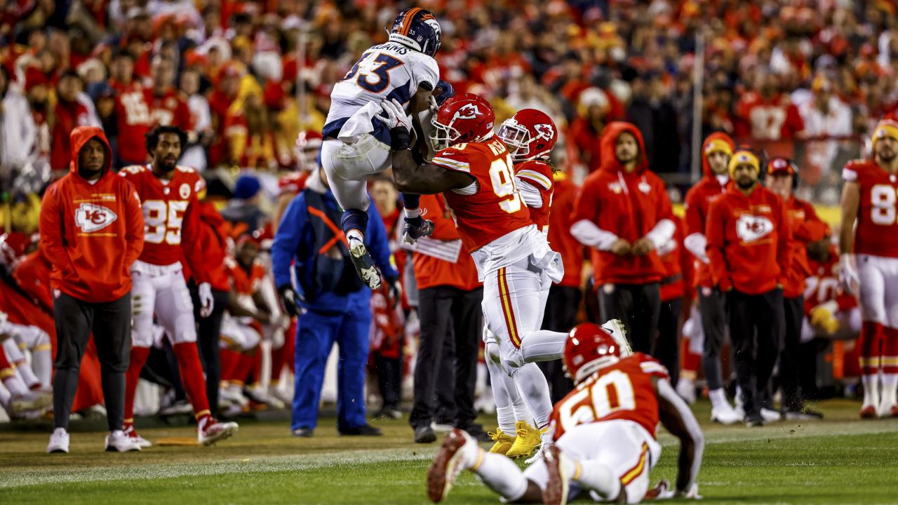 Kansas City Chiefs safety Tyrann Mathieu (32) in action in the second half  of an NFL football game against the Los Angeles Chargers, Thursday,  December 16, 2021 in Inglewood, Calif. The Chiefs