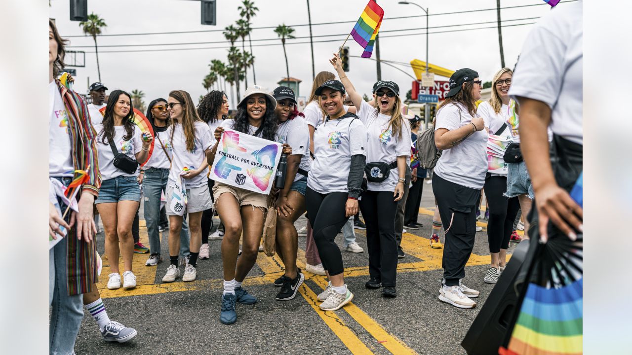 2023 NFL L.A. Pride parade