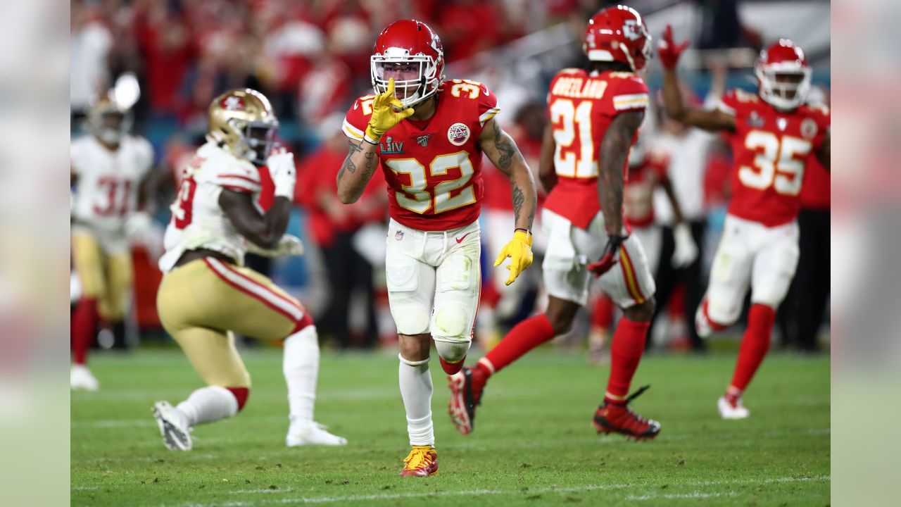 Kansas City Chiefs strong safety Tyrann Mathieu (32) runs off the field at  halftime of the NFL Super Bowl 54 football game between the San Francisco  49ers and Kansas City Chiefs Sunday