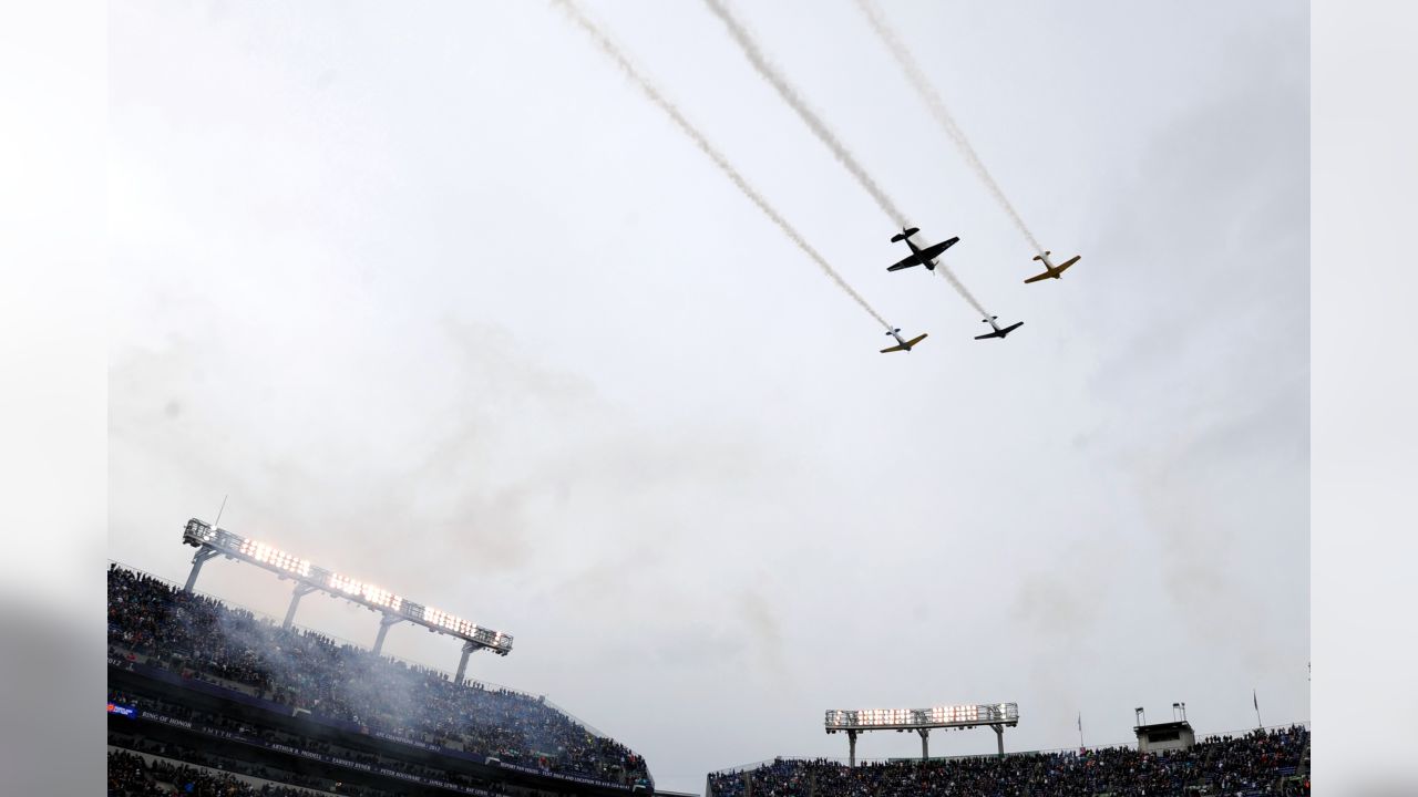 FAA, Army Investigating Low Flyover During NFL Game - FLYING Magazine