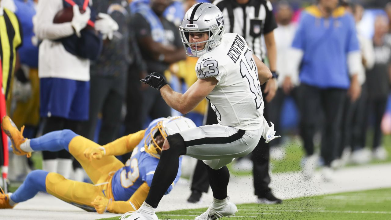 Buffalo Bills tackle Spencer Brown (79) looks to block during the second  half an NFL football game against the Tennessee Titans in Orchard Park,  N.Y., Monday, Sept. 19, 2022. (AP Photo/Adrian Kraus