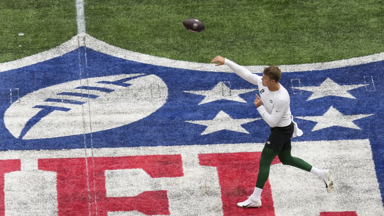 London, United Kingdom. Oct. 10, 2021, British rapper Aitch performs during  the half time show of the NFL International Series game between the New  York Jets and the Atlanta Falcons at Tottenham