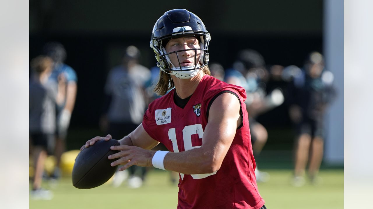 San Francisco 49ers quarterback Trey Lance warms up in a Crucial Catch shirt  before an NFL football game between the 49ers and the Seattle Seahawks in  Santa Clara, Calif., Sunday, Oct. 3