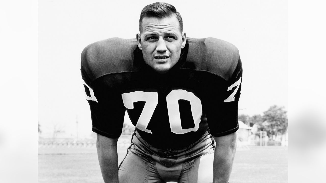 The 10 Greatest Linebackers of All-Time — The Sporting Blog