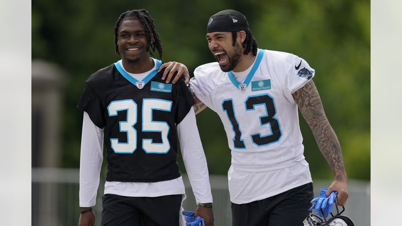 CHARLOTTE, NC - MAY 14: Carolina Panthers Rookie Linebacker Brandon Smith  (40) walks to the field for day two of the Rookie Mini Camp on May 14, 2022  at the Carolina Panthers
