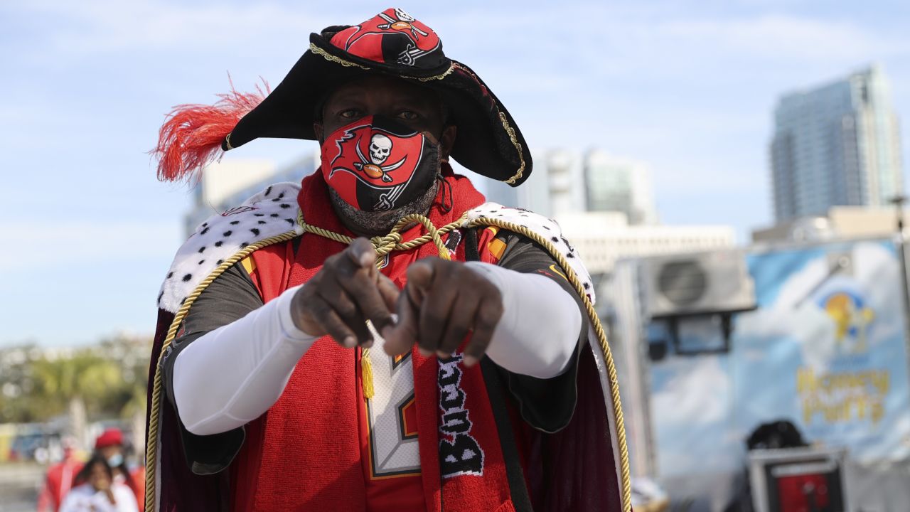 Fans tailgate before the start of an NFL preseason football game between  the New York Giants and the Tampa Bay Buccaneers Sunday, September 22,  2019, in Tampa, Fla. (AP Photo/Jason Behnken Stock