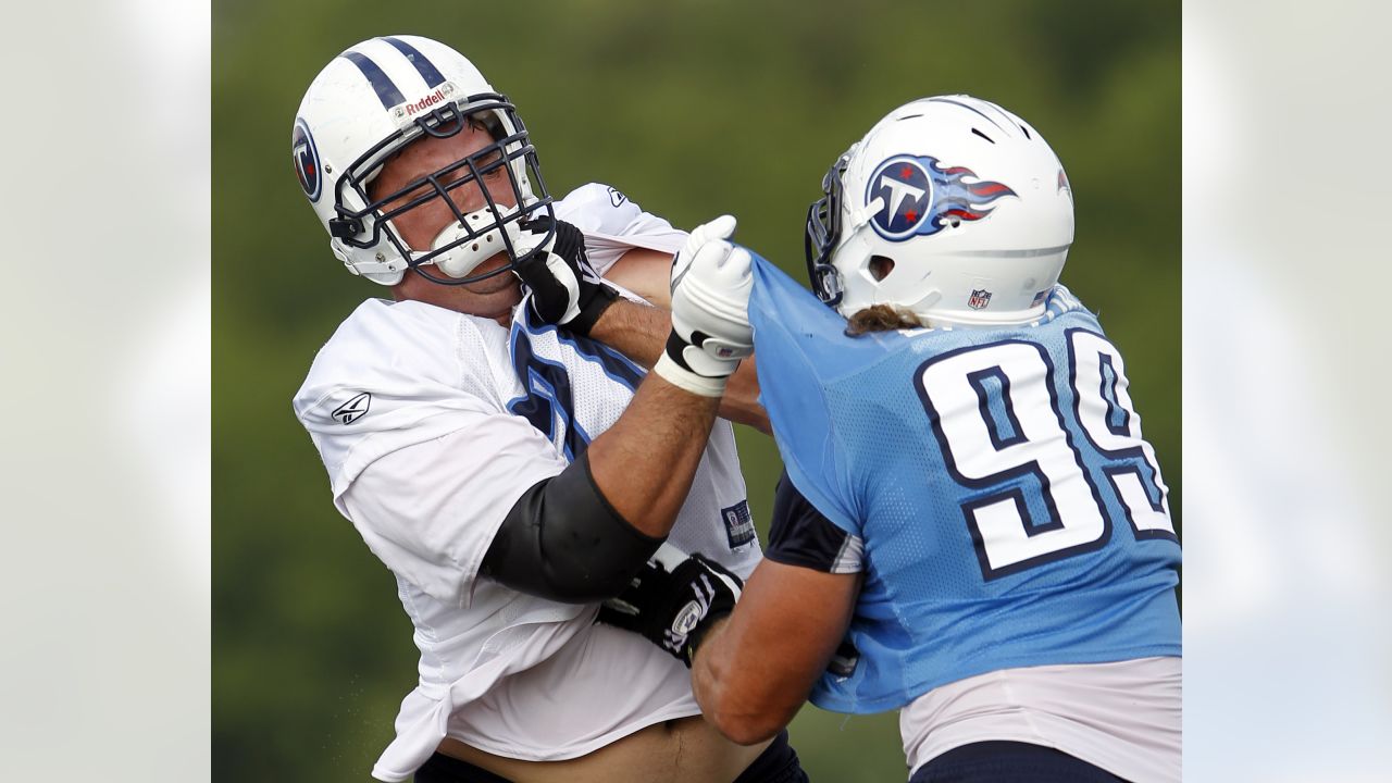 Tennessee Titans team doctor Burton Elrod leaving team - ESPN