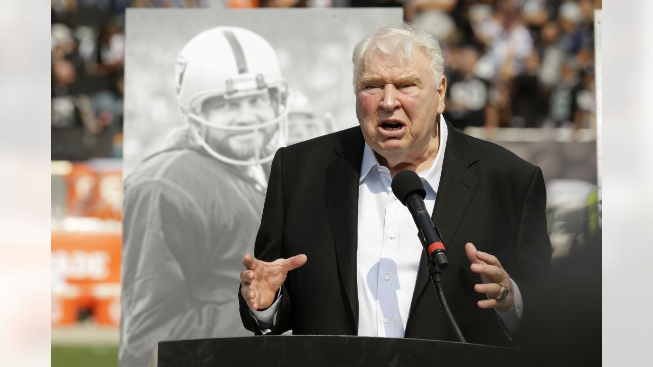 John Madden Oakland Raiders Announcer TV Broadcaster Coach NFL