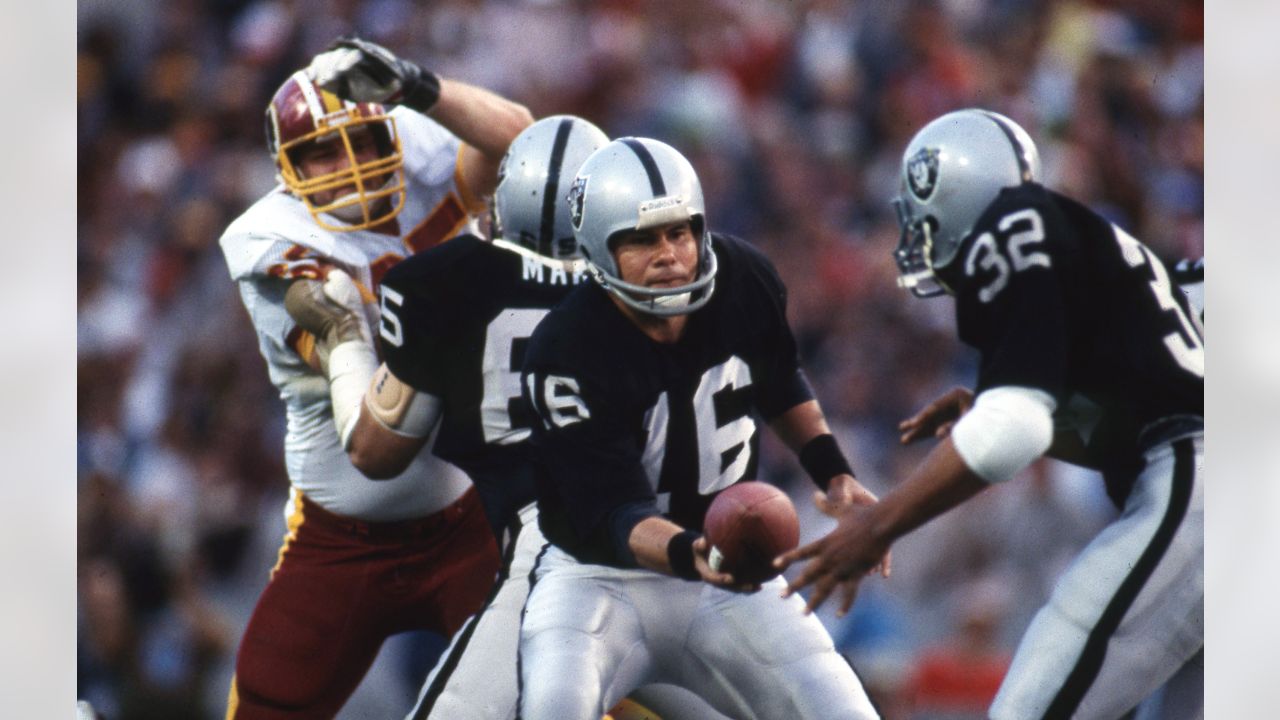 Super Bowl XVIII L.A. Raiders 38 Washington 9 