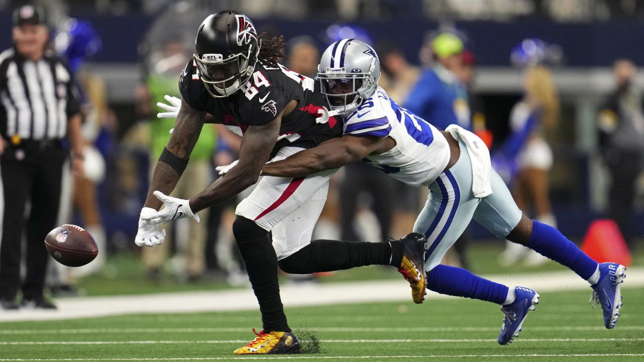 Atlanta Falcons vs Dallas Cowboys - November 14, 2021