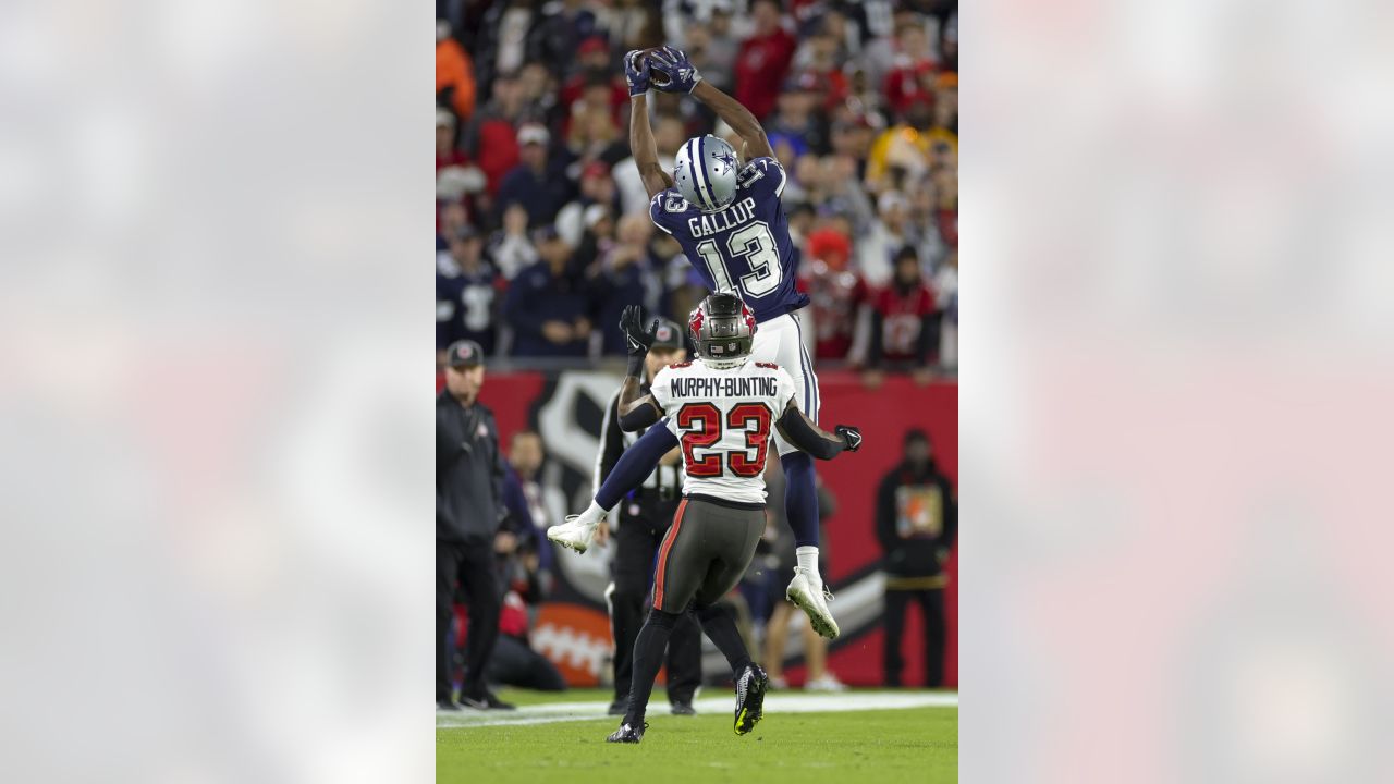 Tampa Bay Buccaneers defensive tackle Vita Vea (50) against the Dallas  Cowboys during an NFL wild card playoff football game Monday, Jan 16, 2023,  in Tampa, Fla. (AP Photo/Chris O'Meara Stock Photo 